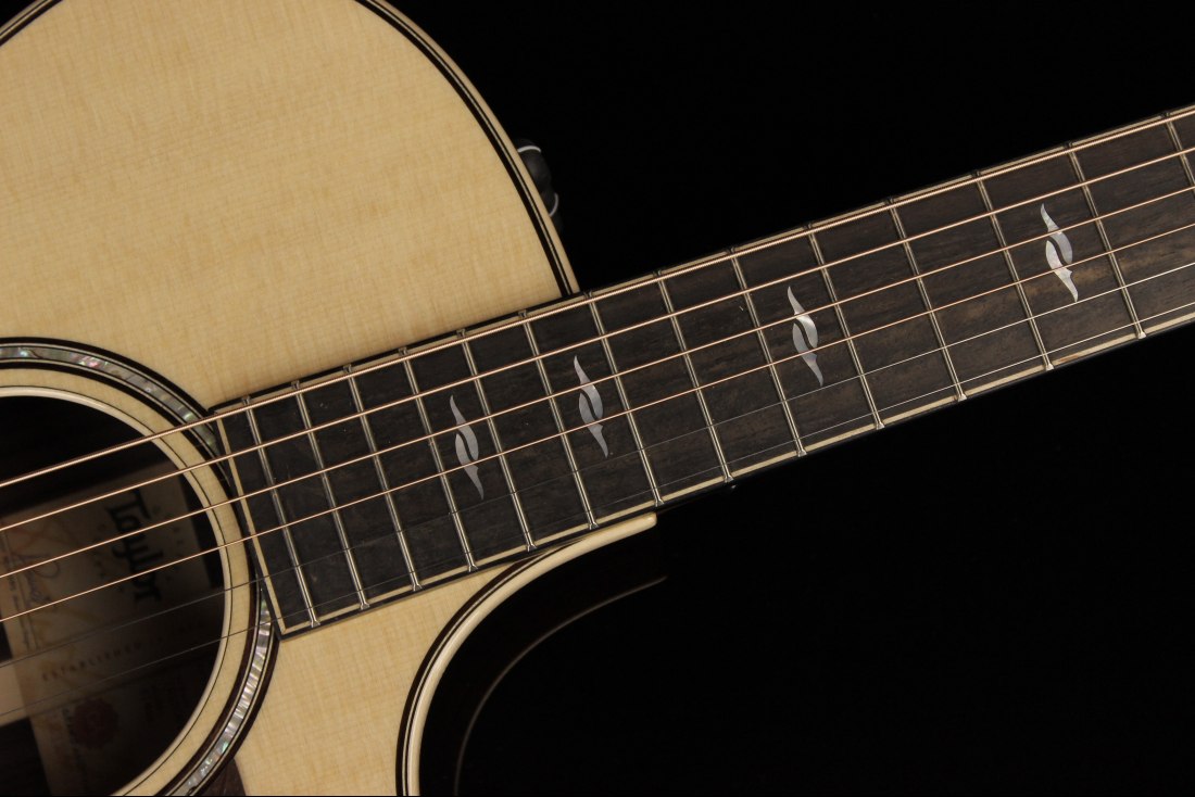 Taylor 814ce