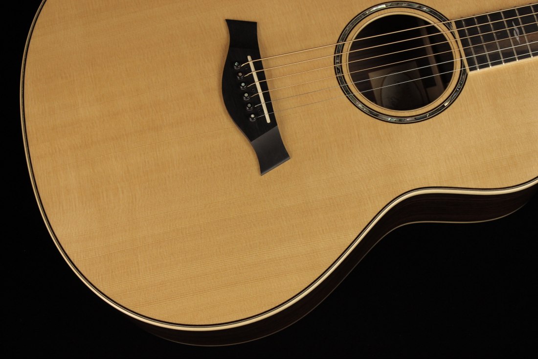 Taylor 818e V-Class Bracing