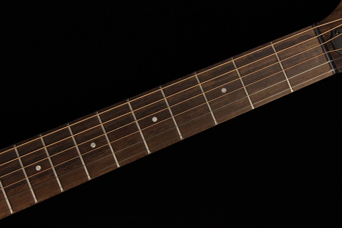 Taylor AD27e Mahogany