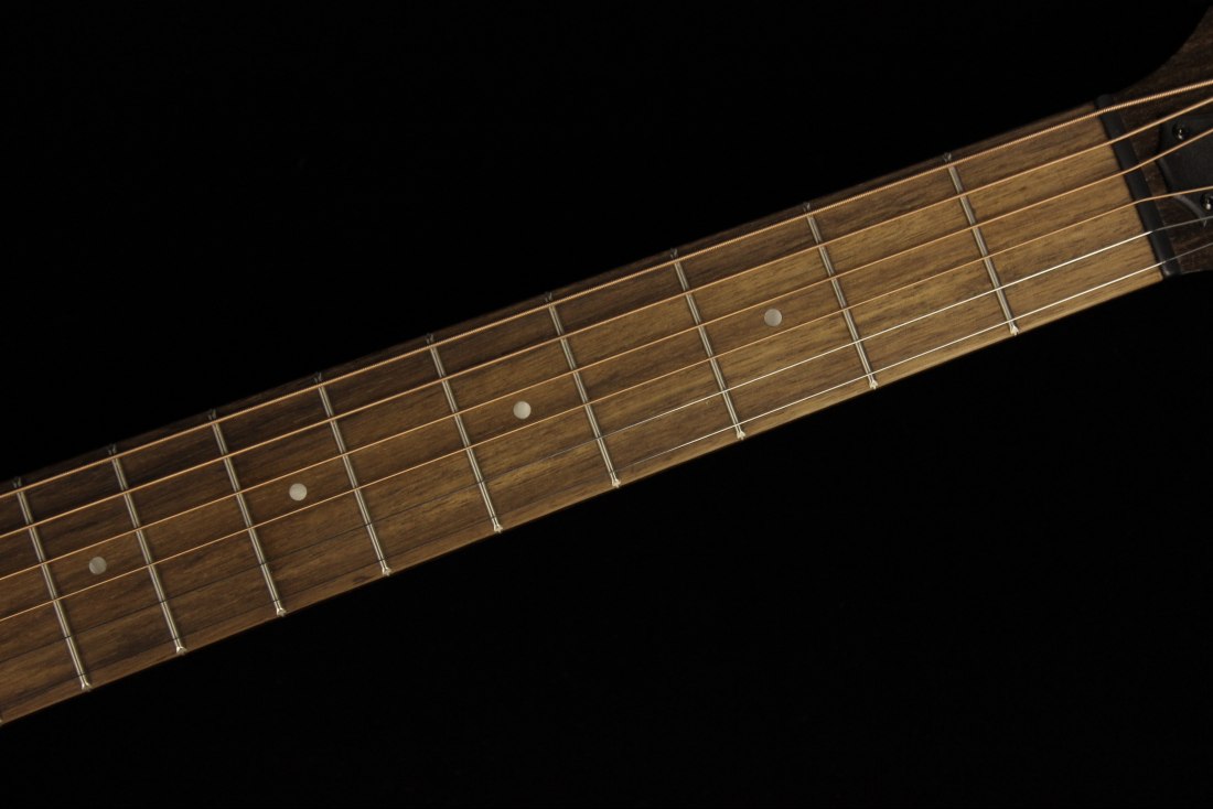 Taylor AD27e Mahogany