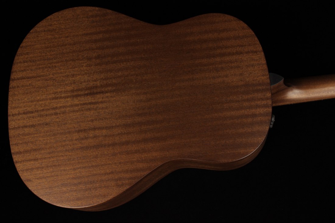 Taylor AD27e Mahogany