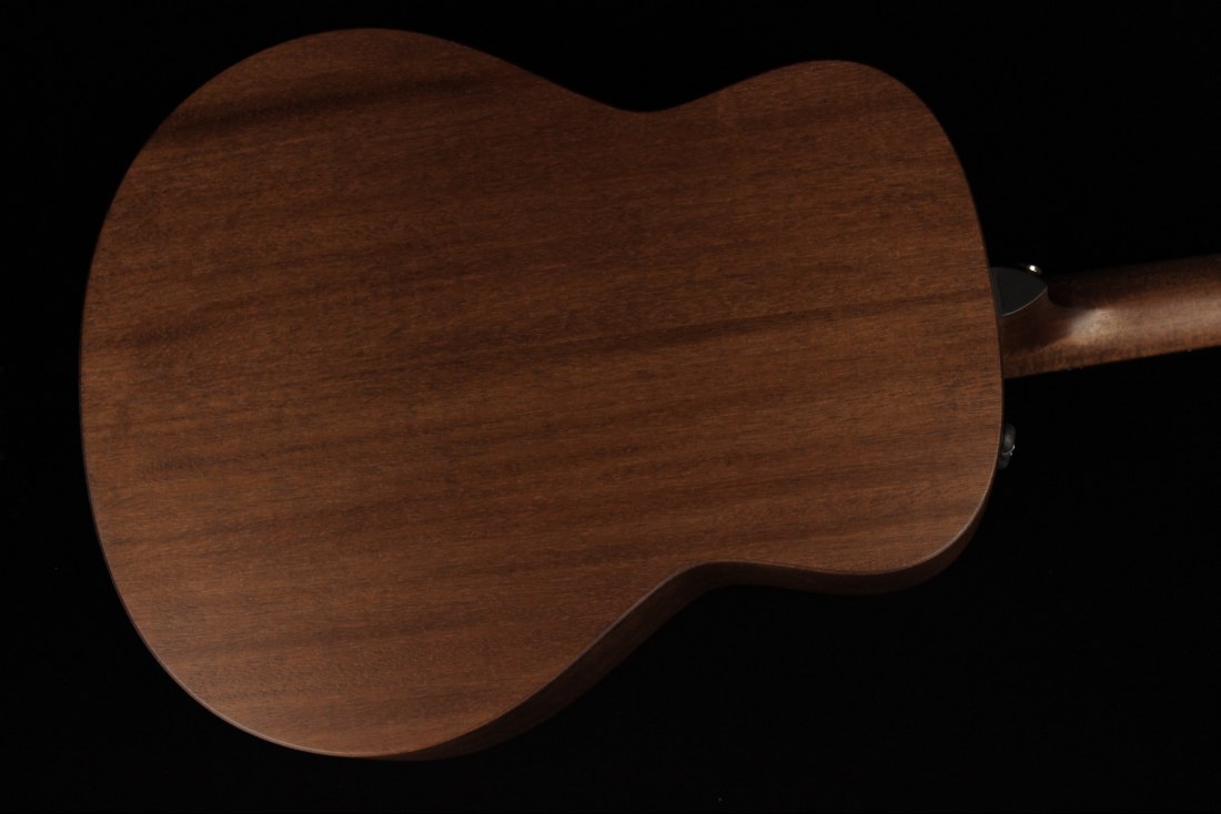 Taylor GTe Mahogany