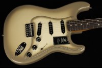 Fender 70th Anniversary Vintera II Stratocaster