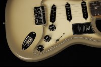 Fender 70th Anniversary Vintera II Stratocaster