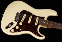 Fender American Professional II Stratocaster - RW OW