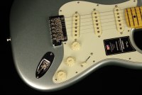 Fender American Professional II Stratocaster - MN MSG