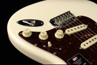 Fender American Professional II Stratocaster - RW OW