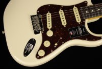 Fender American Professional II Stratocaster - RW OW