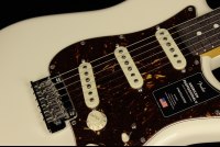 Fender American Professional II Stratocaster - RW OW
