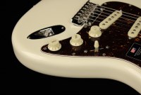 Fender American Professional II Stratocaster - RW OW