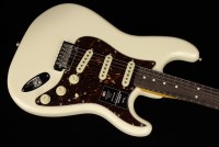 Fender American Professional II Stratocaster - RW OW