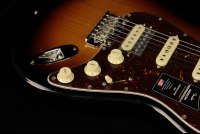 Fender American Professional II Stratocaster HSS - MN 3CS