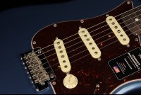 Fender American Professional II Stratocaster Rosewood Neck Limited Edition - LPB