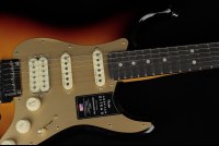 Fender American Ultra II Stratocaster HSS - EB ULB