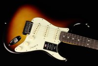 Fender American Ultra Stratocaster - RW ULB