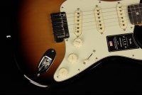 Fender American Ultra Stratocaster - RW ULB