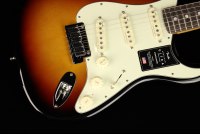 Fender American Ultra Stratocaster - RW ULB