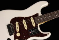 Fender American Ultra Stratocaster - RW APL