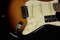 Fender American Ultra Stratocaster - RW ULB