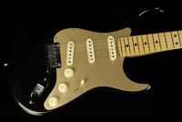 Fender American Ultra Stratocaster - MN TXT