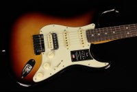 Fender American Ultra Stratocaster HSS - RW ULB