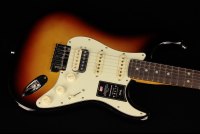 Fender American Ultra Stratocaster HSS - RW ULB