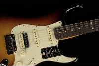 Fender American Ultra Stratocaster HSS - RW ULB