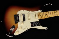 Fender American Ultra Stratocaster HSS - MN ULB