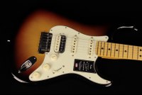 Fender American Ultra Stratocaster HSS - MN ULB