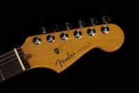 Fender American Ultra Stratocaster HSS - RW COB