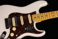 Fender American Ultra Stratocaster HSS - MN APL