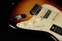 Fender American Ultra Stratocaster HSS - RW ULB