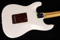 Fender American Ultra Stratocaster HSS - MN APL