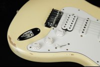 Fender Custom 1960 Stratocaster HSS Heavy Relic - AVWT