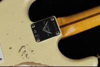 Fender Custom 1960 Stratocaster HSS Relic - AVWT
