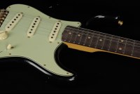 Fender Custom 1960 Stratocaster Relic - BK
