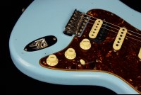 Fender Custom 1961 Stratocaster HSS Journeyman Relic - DNB