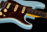 Fender Custom 1961 Stratocaster HSS Journeyman Relic - DNB