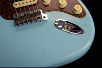 Fender Custom 1961 Stratocaster HSS Journeyman Relic - DNB