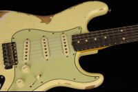 Fender Custom 1961 Stratocaster Heavy Relic - AVWH