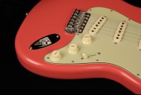 Fender Custom Limited Edition 1964 Stratocaster Journeyman Relic - FAFRD