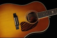 Gibson J-45 Custom Amberburst Limited Edition