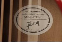 Gibson J-45 Standard - CH