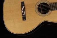 Martin 012-28 Modern Deluxe