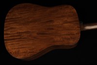 Martin D-18
