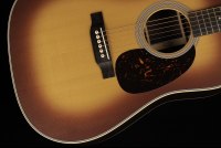 Martin D-28 Satin Amberburst