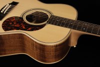 Maton EBG808 Artist