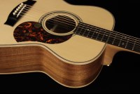 Maton EBG808 Artist