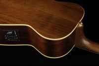 Maton EBG808 Nashville