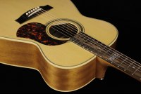 Maton EBG808TE Tommy Emmanuel